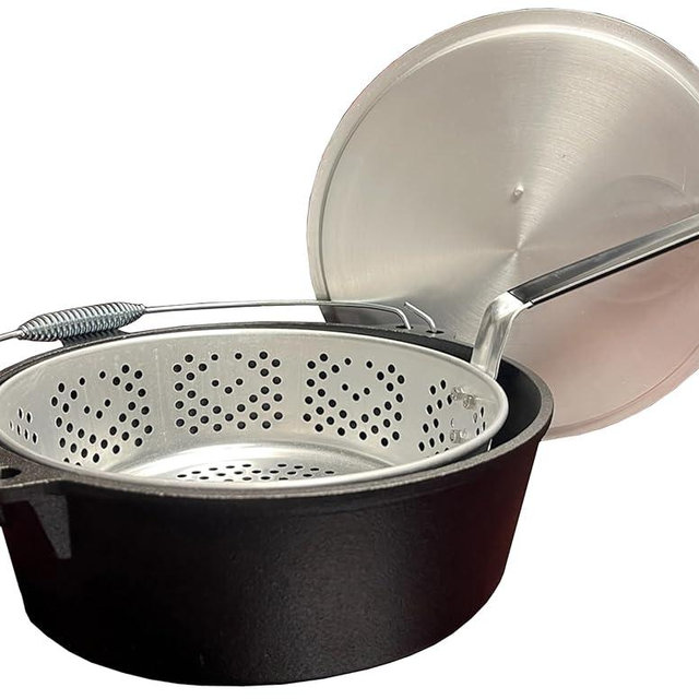 King Kooker CIFFB 6-Quart Cast-Iron Dutch Oven with Aluminum Lid and Basket