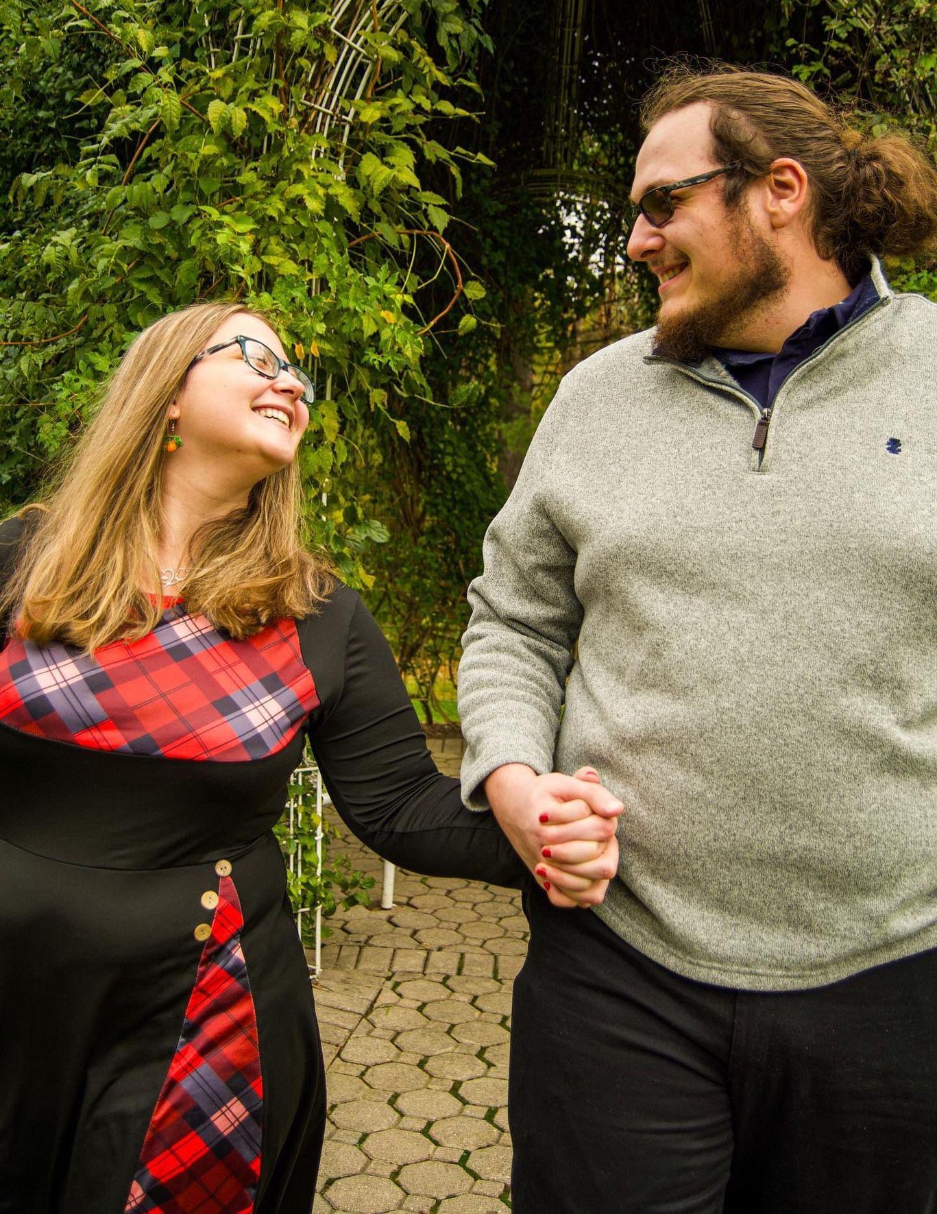The Wedding Website of Samantha Laba and Grant Johnson