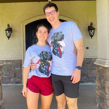 You can hardly tell who's who in this photo since we're twinning!