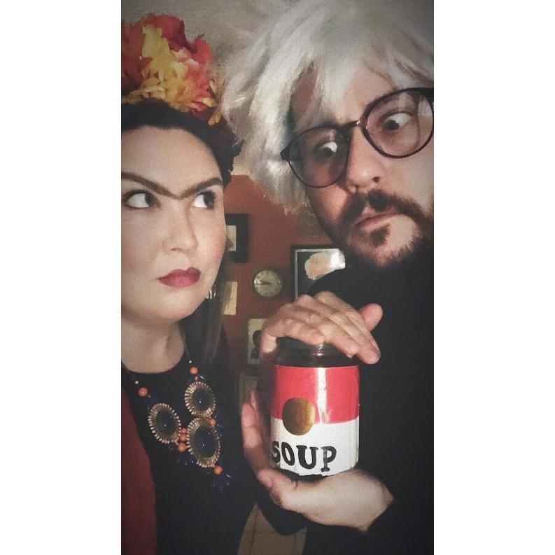 We <3 Halloween!