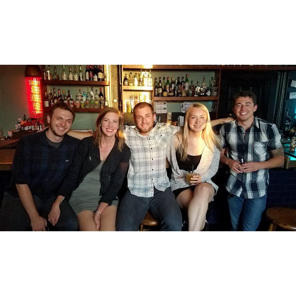 Montage Bar