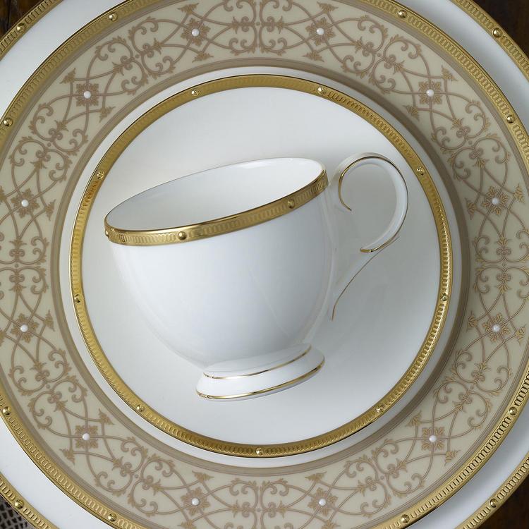 Noritake, Rochelle Saucer, Set of 4 | Zola