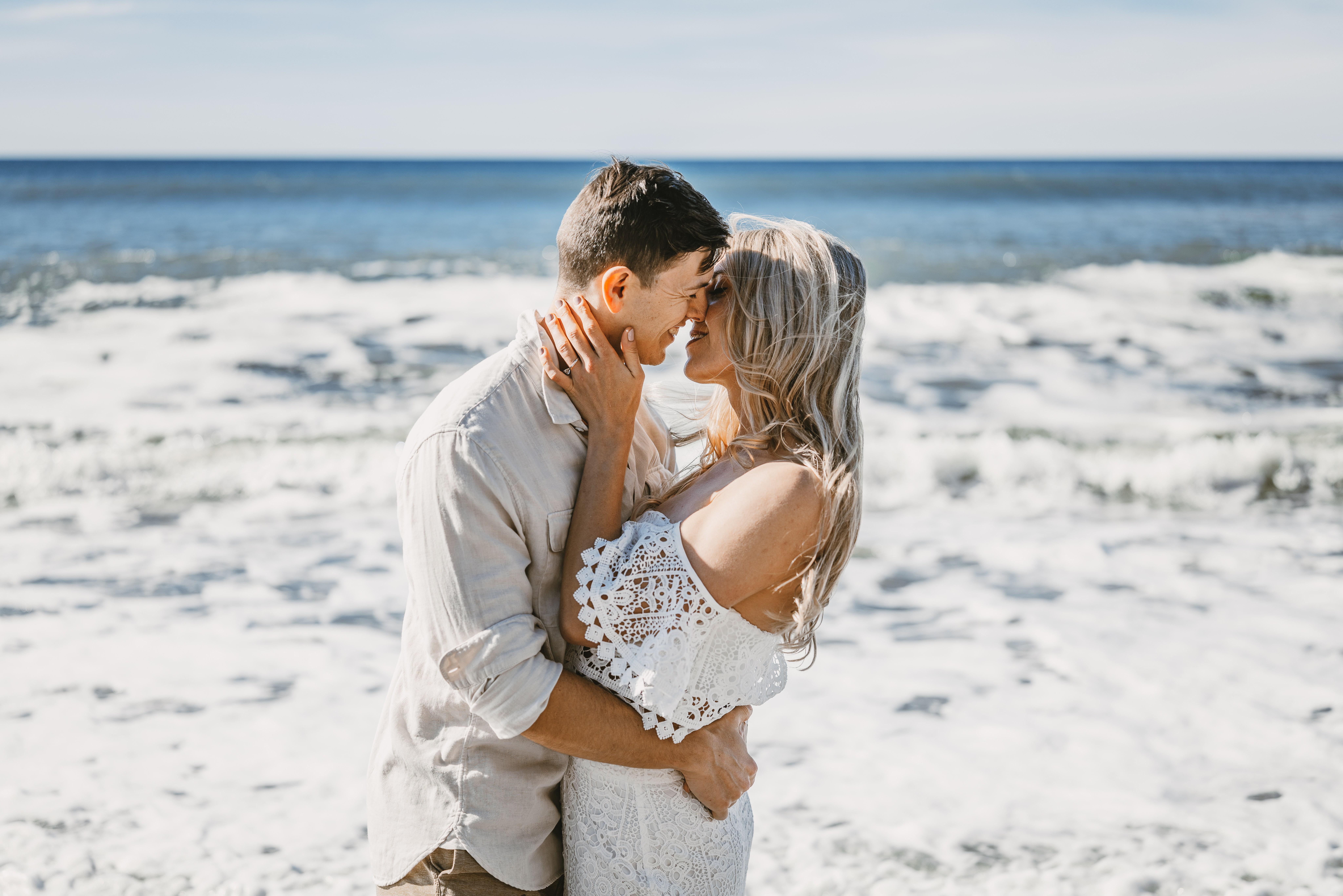 The Wedding Website of Loryn Ferreira and Adrian Austin