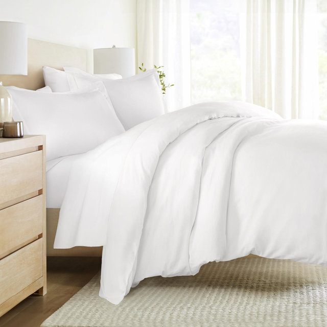 3 Piece Brushed Cotton Duvet Cover Set - Washed for Extra Softness - 100% Long Staple Sateen Weave Cotton - Becky Cameron, Full/Queen