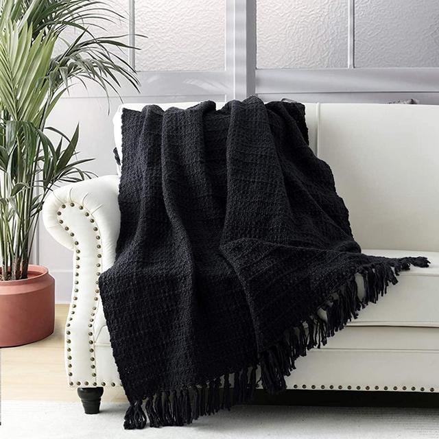 Chunky Knit Throw Blanket, Black Soft Warm Cozy Bed Throw Blanket with Tassels, Boho Style Textured Knitted Home Decorative Blanket for Couch, Sofa &Bed, 50"x60"