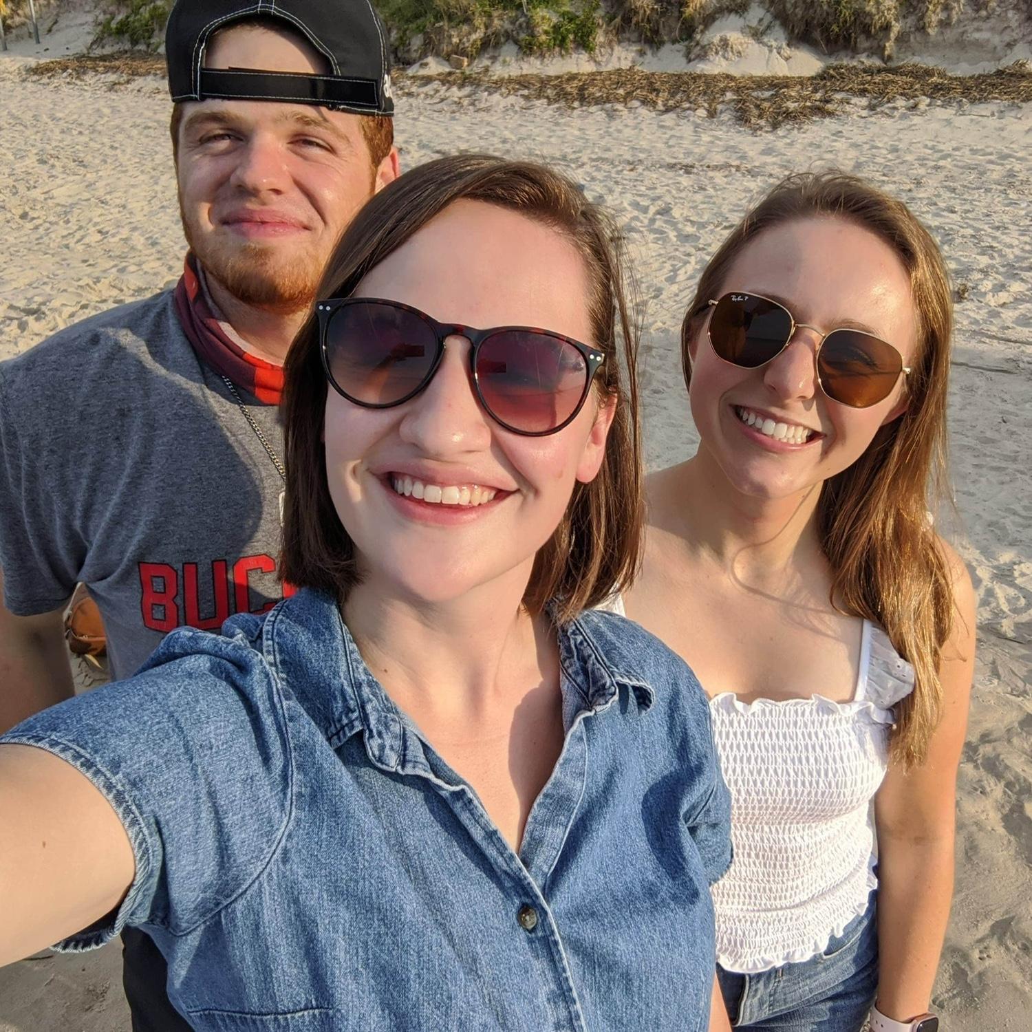 Nate and Sara visited Meredith in Virginia Beach multiple times 💛 it was good entertainment during the pandemic and perfect for supporting a budding 5 hour long distance relationship!