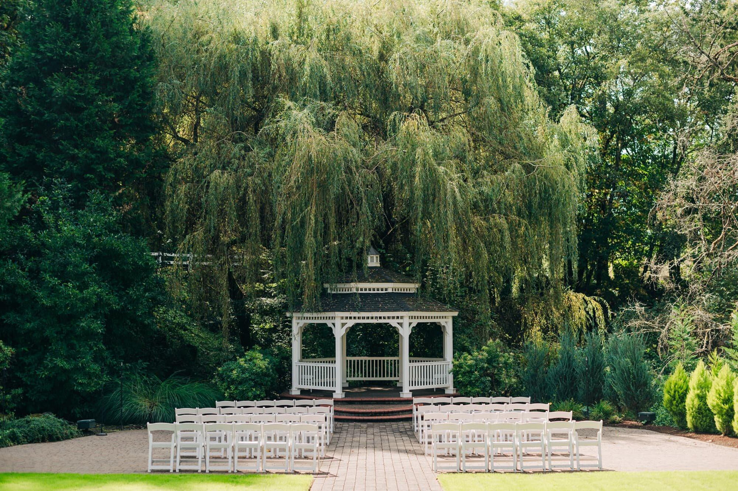 The Wedding Website of Amanda Kim and Isaiah Sherman