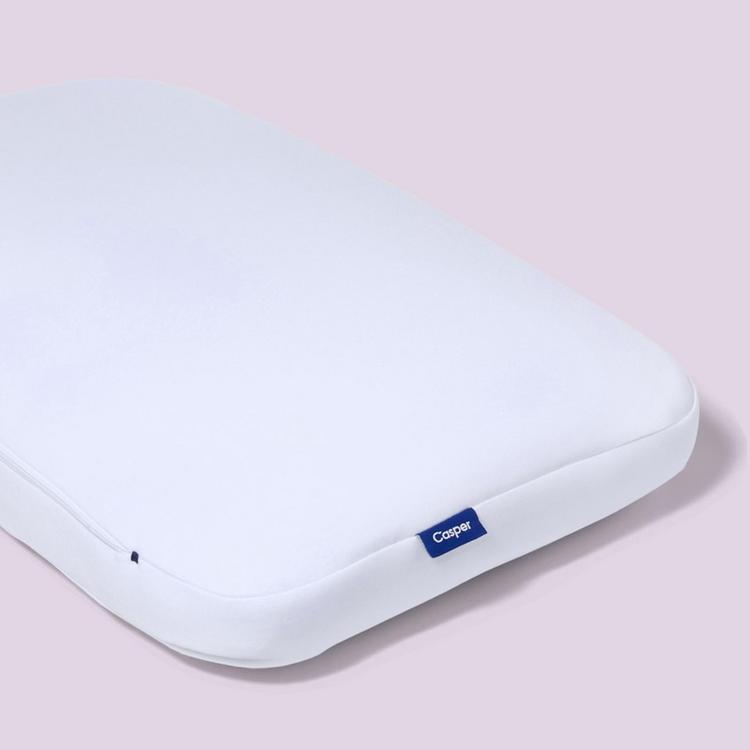 Low fashion profile foam pillow