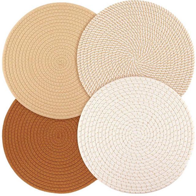 Billbotk Round Woven Placemats Set of 4, 13 Inches Kitchen Table Place Mats for Dining Table, Trivets for Hot Pots and Pans, Boho Table Decorations for Table Setting, Tabletop Accessories(Brown)
