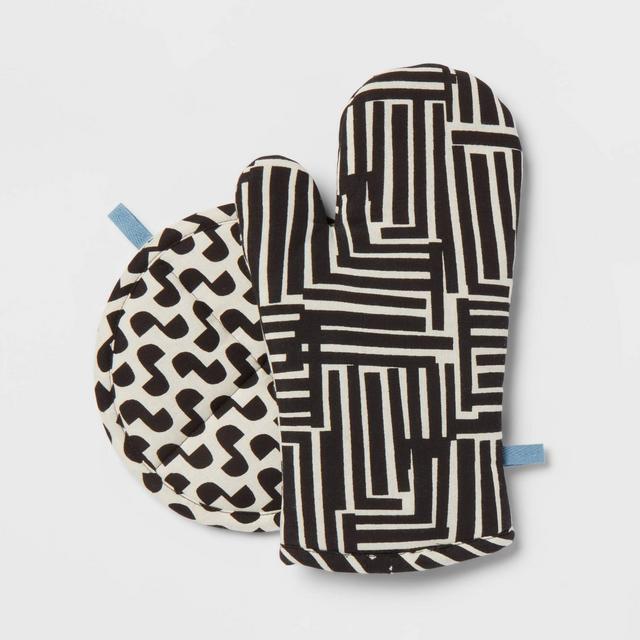 2pk Thread Printed Om/Ph Oven Gloves Mitts Set Black/White - Room Essentials™