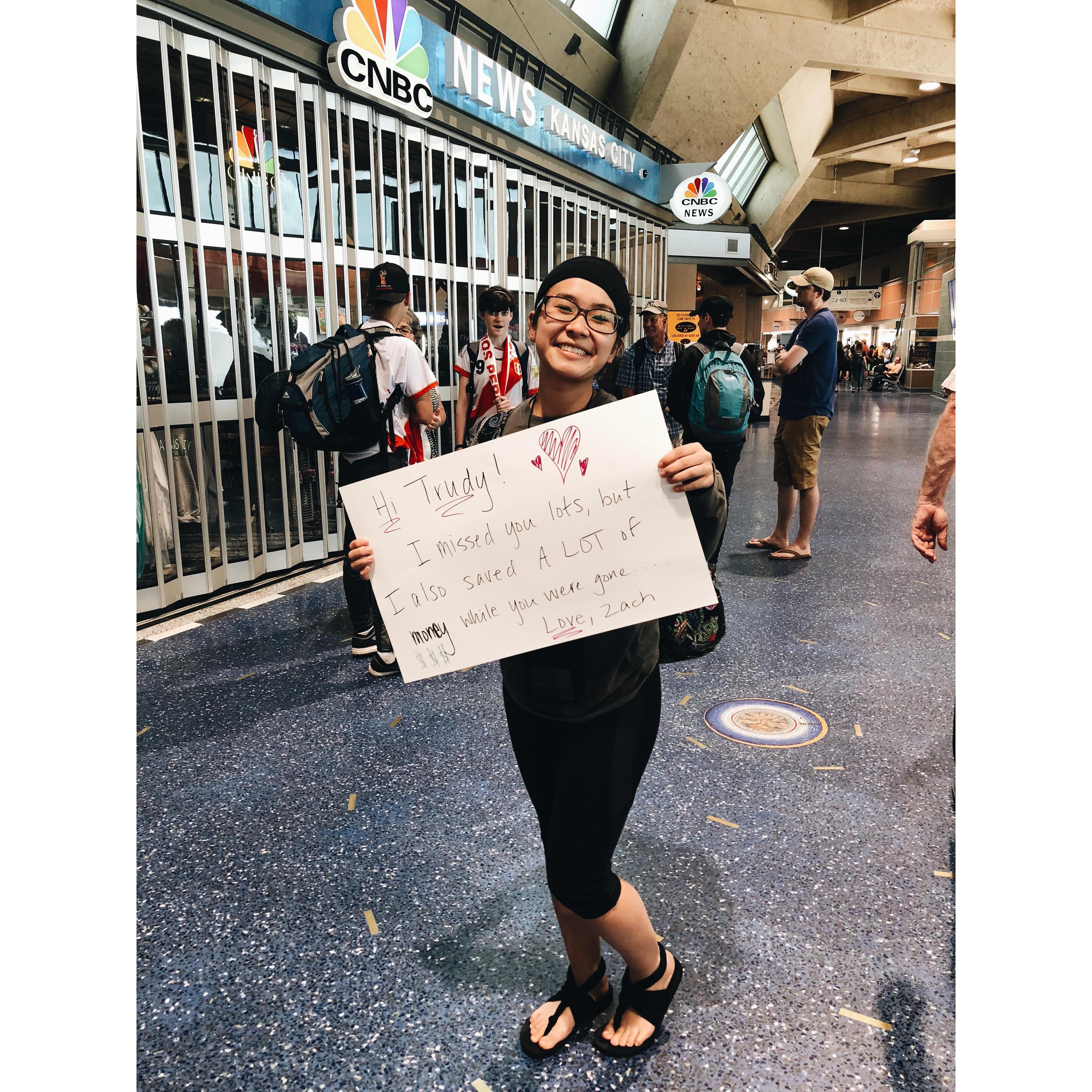 I had just came back from a missions trip from Peru. He couldn't be there to greet me, however he did leave me some kind words haha!