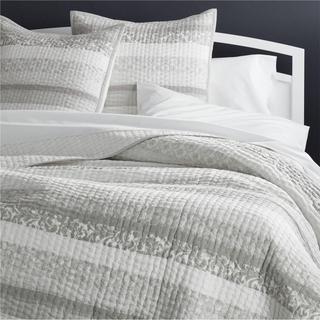 Oleana Quilt