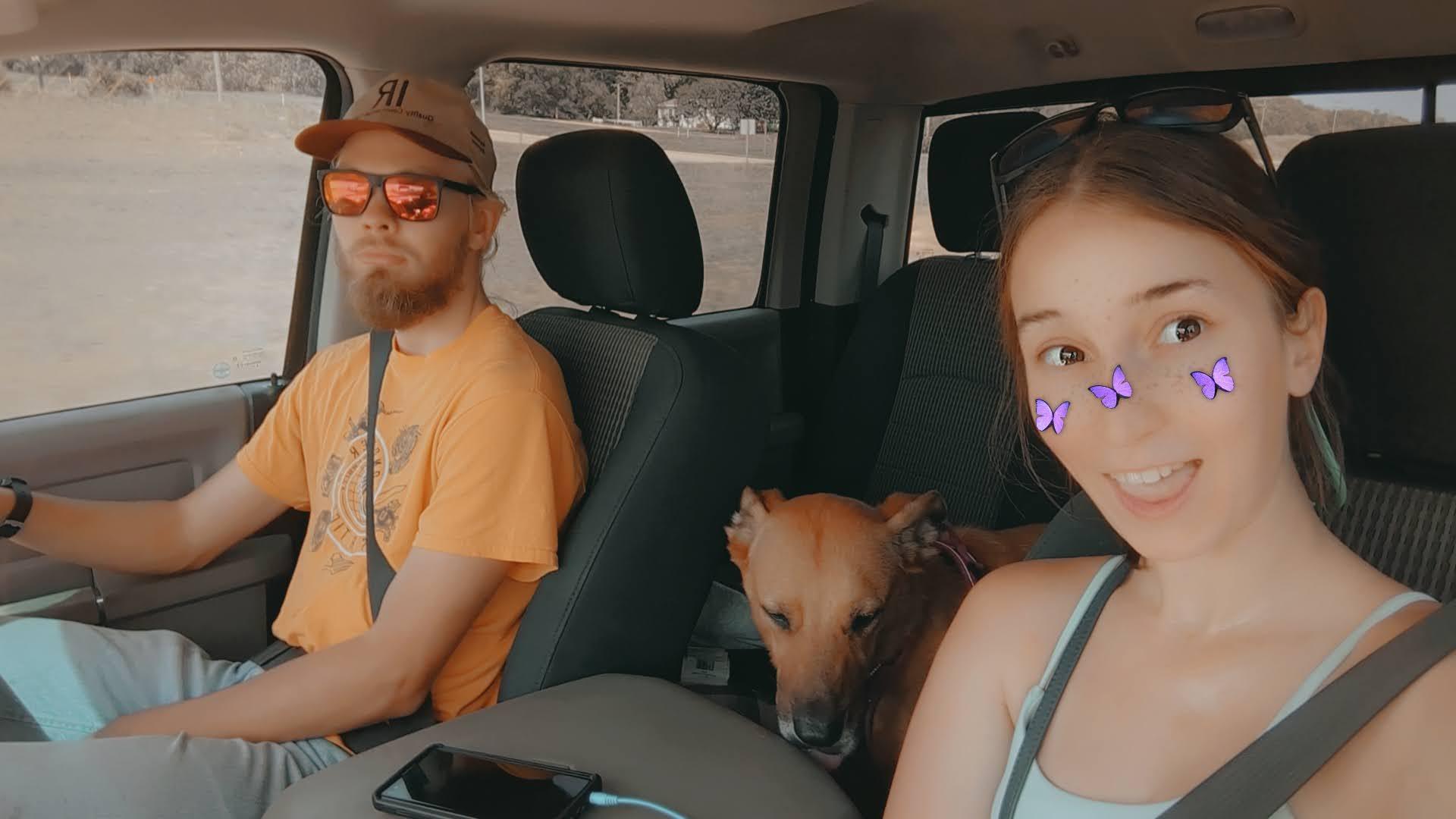 The Wedding Website of Ciaralyn Sunday and Doran Griffin