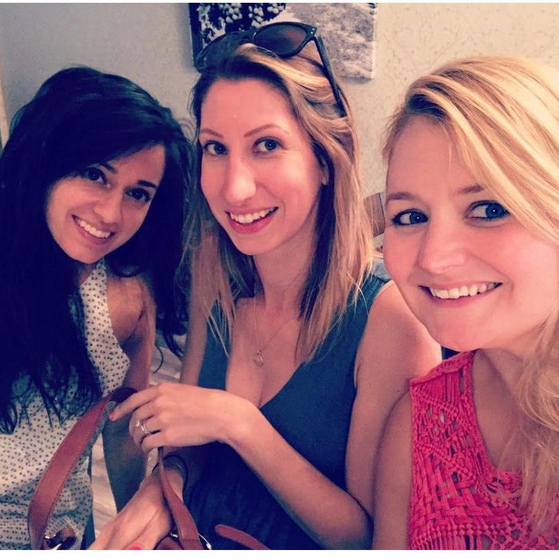 A few bridesmaids vacationing in Scottsdale Arizona together