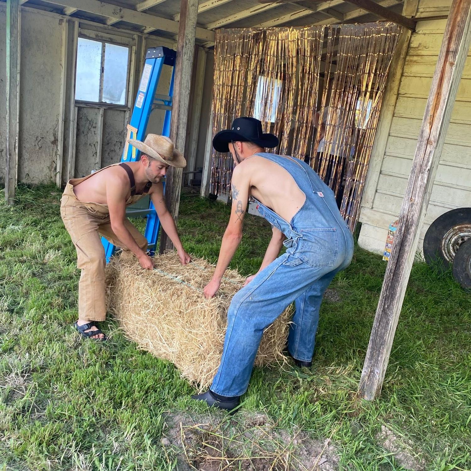 Heavy lifting is easier together