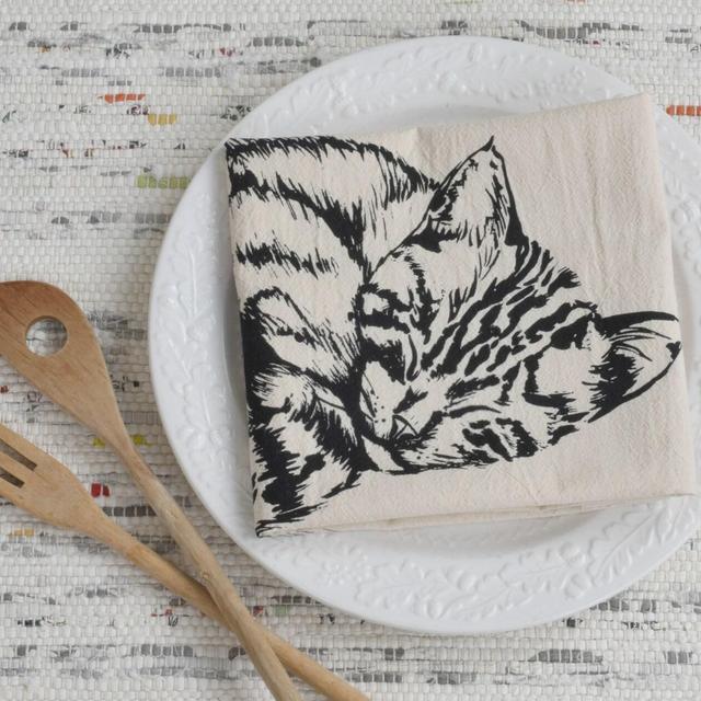 Cat Tea Towel - Organic Cotton - Flour Sack Towel - Screen Printed - Unpaper Towel - Kitchen Towels - Sleeping Kitten - Black