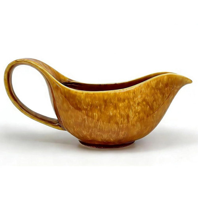 Gravy boat with drip-proof spout. 21-ounce large-capacity ceramic pitcher, perfect for holding sauces, gravy, and cream. Large handle, microwave safe, dishwasher safe. (yellow)