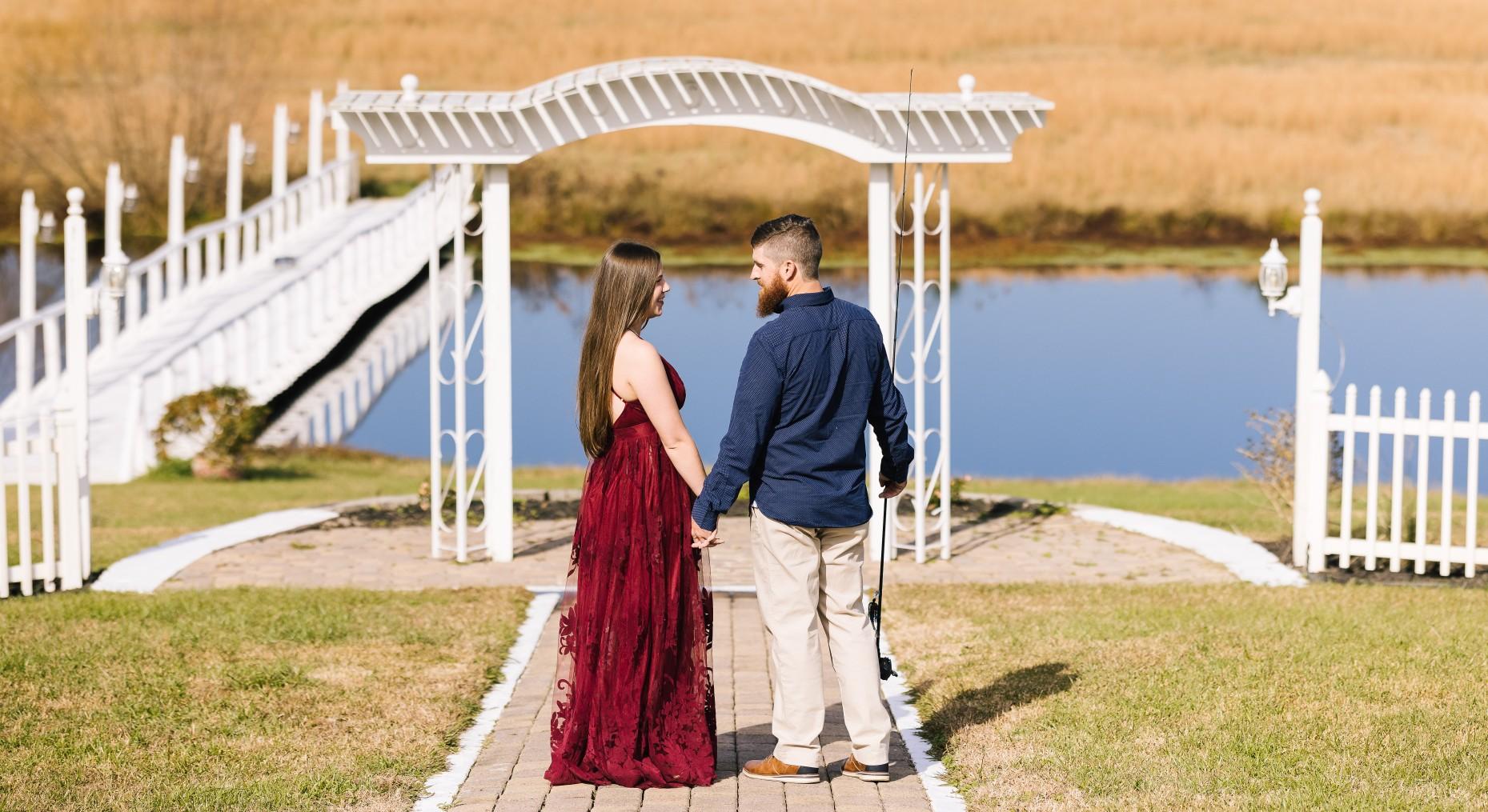 The Wedding Website of Lacey Sowell and Tyler Darnell