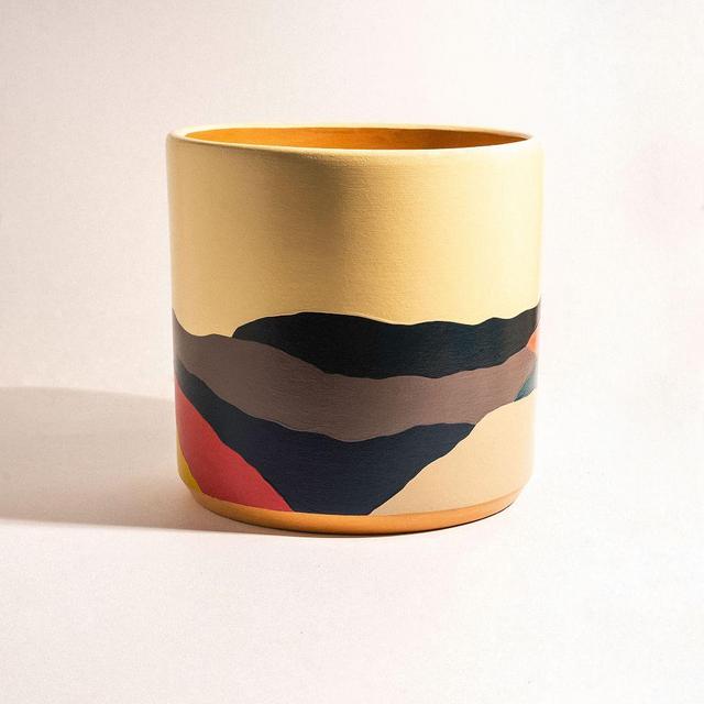 Ultralight Dreams Indoor Terracotta Planter