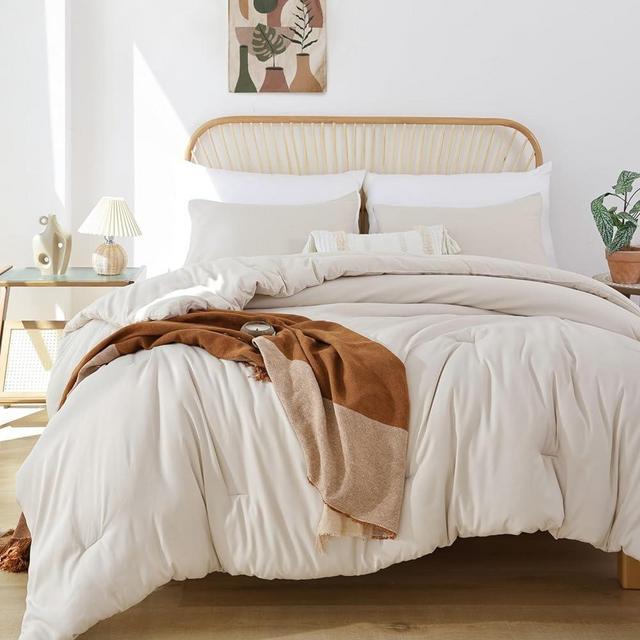 ROSGONIA King Size Comforter Set Beige, 3pcs Beige Comforter Set King(1 Boho Comforter & 2 Pillowcases), Lightweight Down Alternative Comforter,Cozy Blanket Set Fall Quilt for All Season,Gifts Ideas