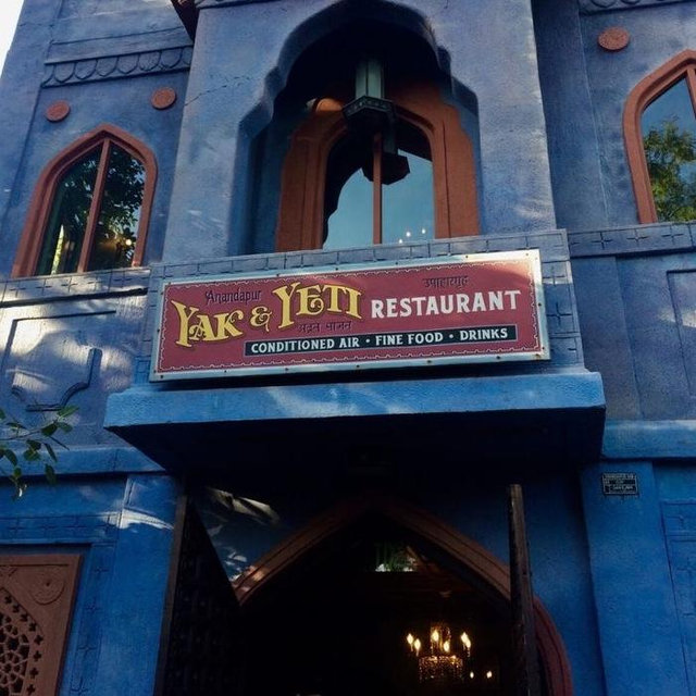 Lunch at Yak & Yeti Restaurant