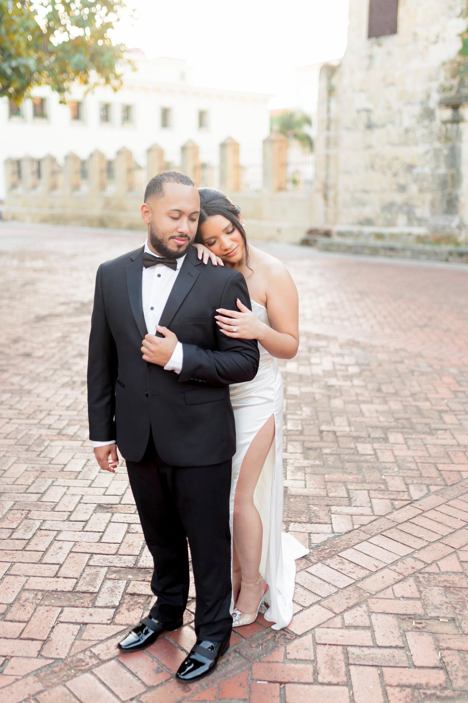 The Wedding Website of Yestin Suriel and Lizbette Gonzalez