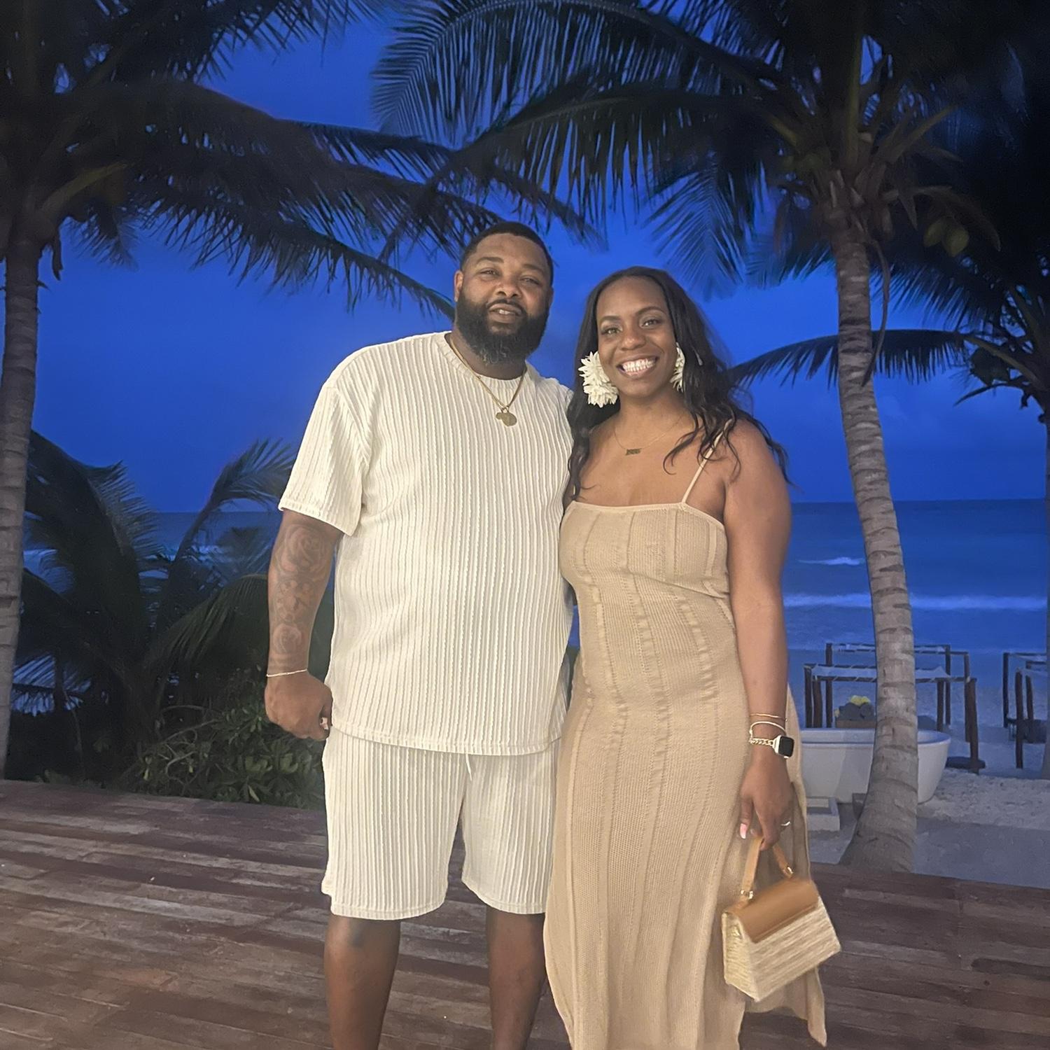 Learning how to bachata in Mexico !