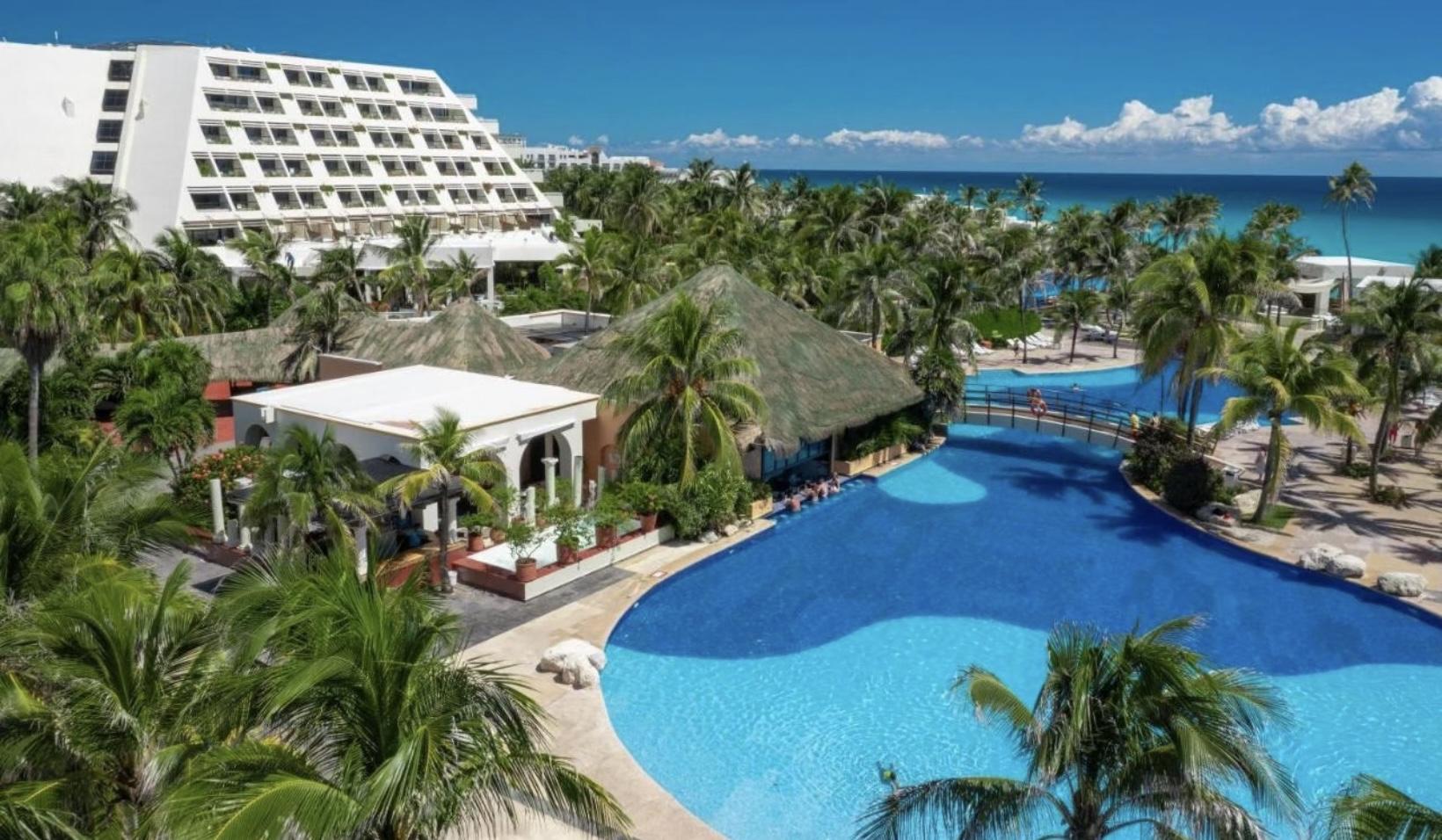 The Wedding Website of Julyana Ulloa and Fernando Flores Hernández