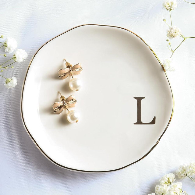 Yoqanr Ceramic Jewelry Tray Ring Dish Personalized L-Monogrammed Engagement Wedding Gifts, for Birthday Mother's Day for Women, Ceramic White 4.75" (L)