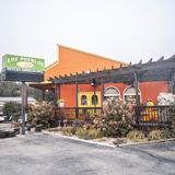 Los Pueblos