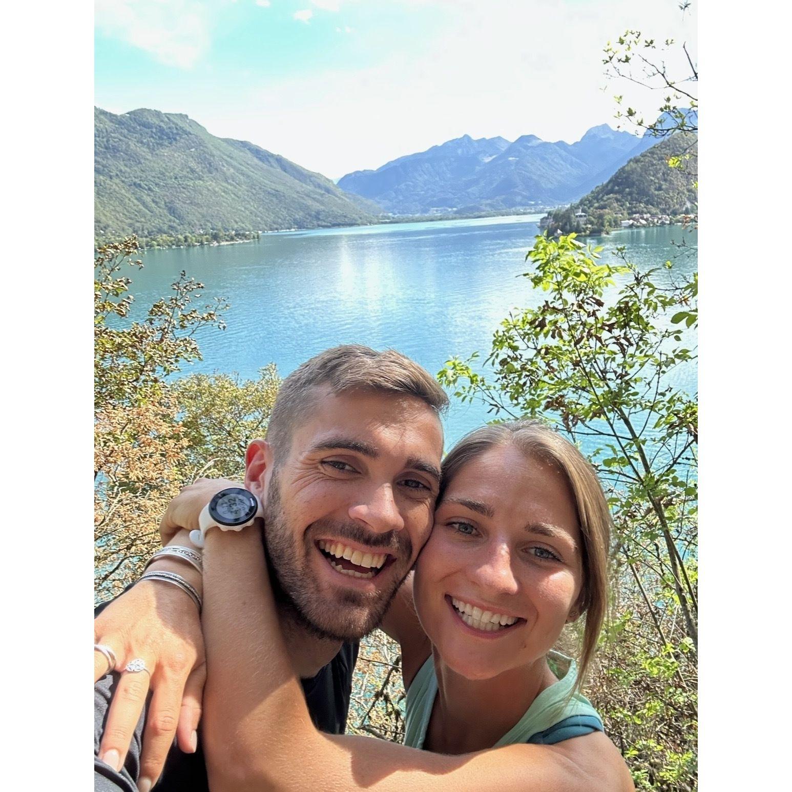 During our latest visit to Annecy in fall 2023, hiking the trails of "le Roc de Cher."