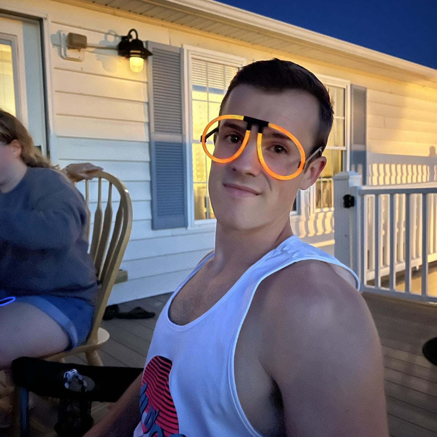 Rhyston is single and ready to mingle ladies