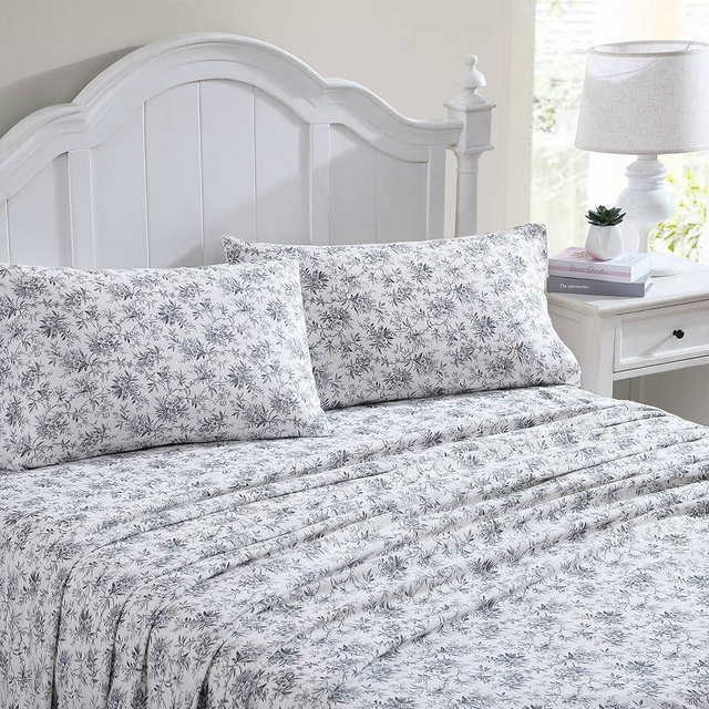 Laura Ashley - Flannel Sheets King Size, Anti-Pilling & Wrinkle Resistant Cotton, Touchably Soft for All-Season Comfort - Bed Sheets with Matching Pillowcases & Fitted Sheet (Faye Toile Black)