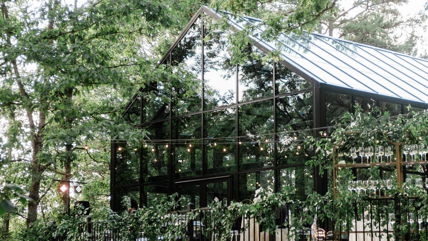 The Wedding Website of Mackenzie Brooke Armes and Bradley Jay Sampson