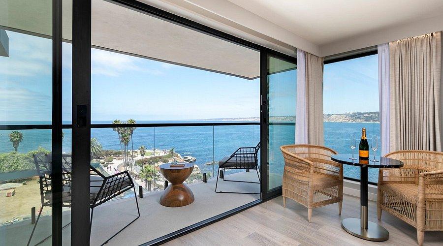 The Wedding Website of Victoria Lacampagne and Brian Monahan