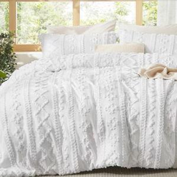 2/3Pcs Tufted Boho Farmhouse Shabby Chic Embroidery Comforter Bedding Set - Bedsure