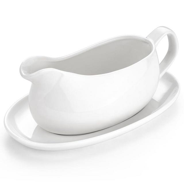 Gurygo Gravy Boat and Tray - Gravy Boat with Saucer - 14oz Fine Porcelain Sauce & Salad Dressing Boat -Ceramic Sauce Boat for Gravy, Salad Dressings, Microwave & Freezer Safe (White)