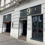 NeunDreiviertel (9 3/4)