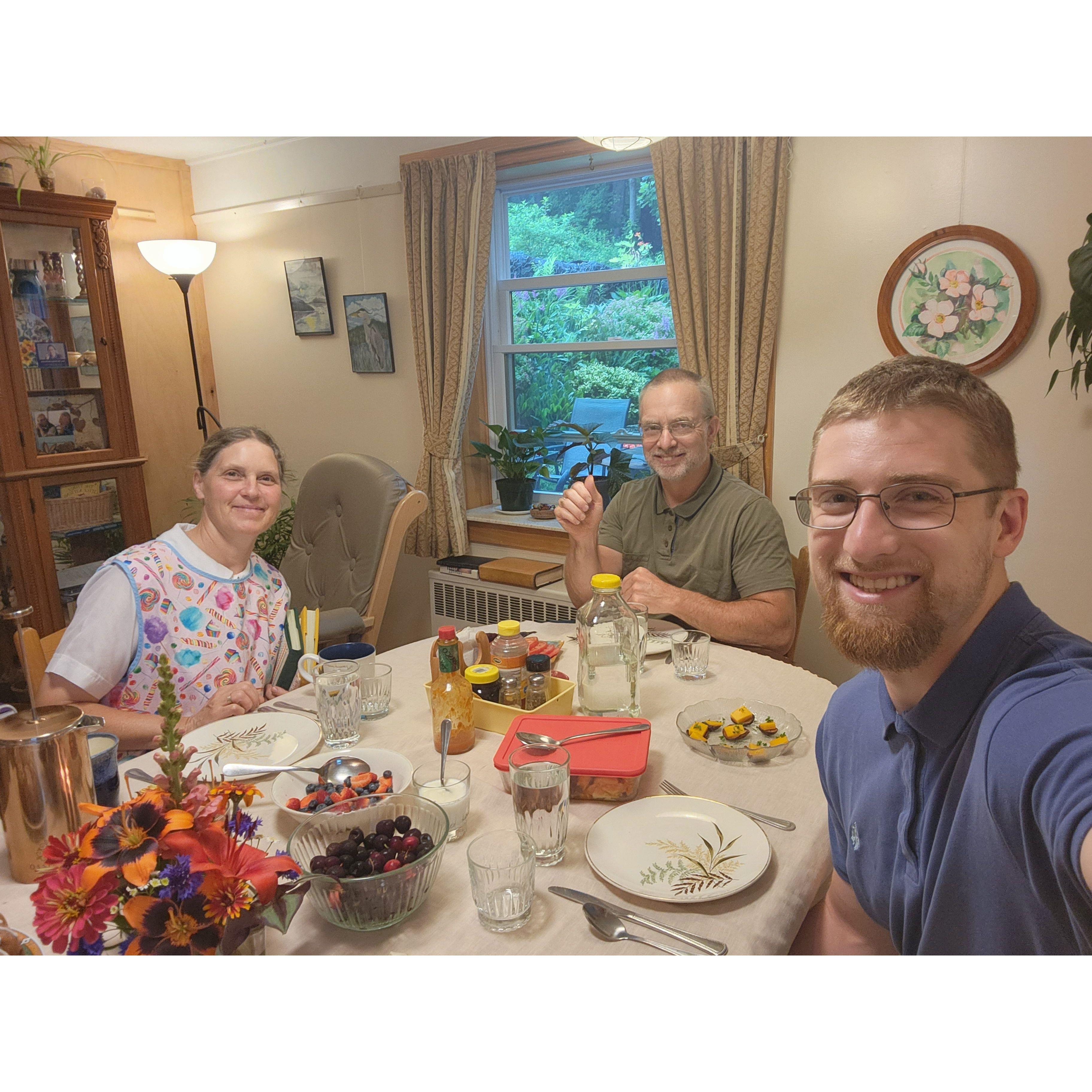 Ian's first time meeting Tina's parents, Sam and Becky Durgin