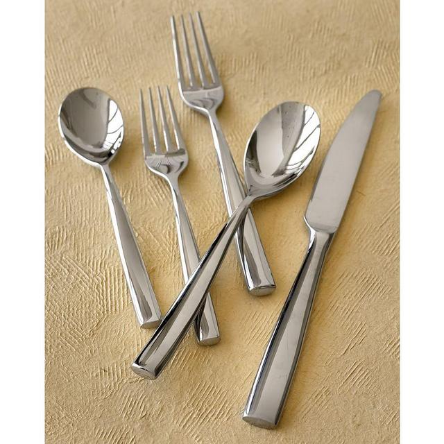 Collins Flatware, 20-Piece Set
