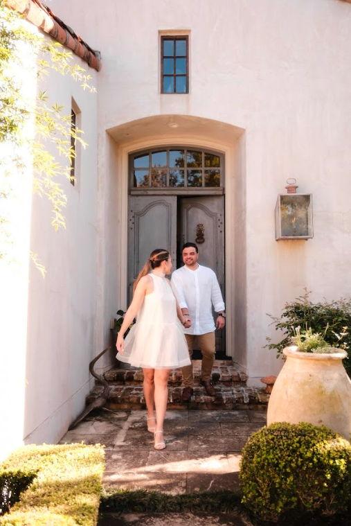 The Wedding Website of Maria Elisa Diaz and Christian Camera