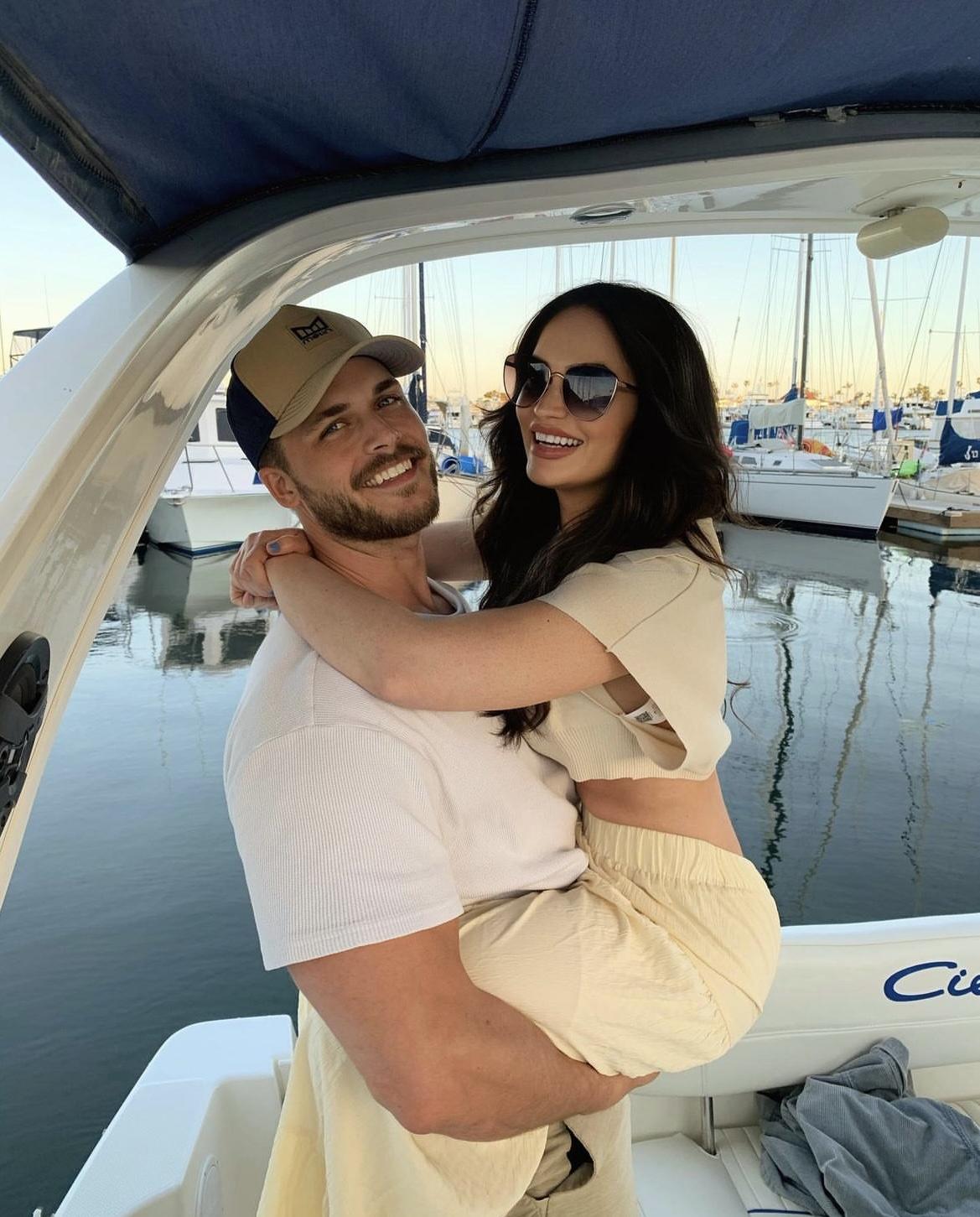 The Wedding Website of Tatum Usher and Jt Usher