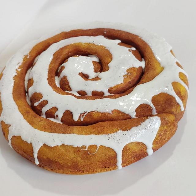 Large Cinnamon Roll Wall Decor, Large 3D Fake Food Art, Prop, Pop Art