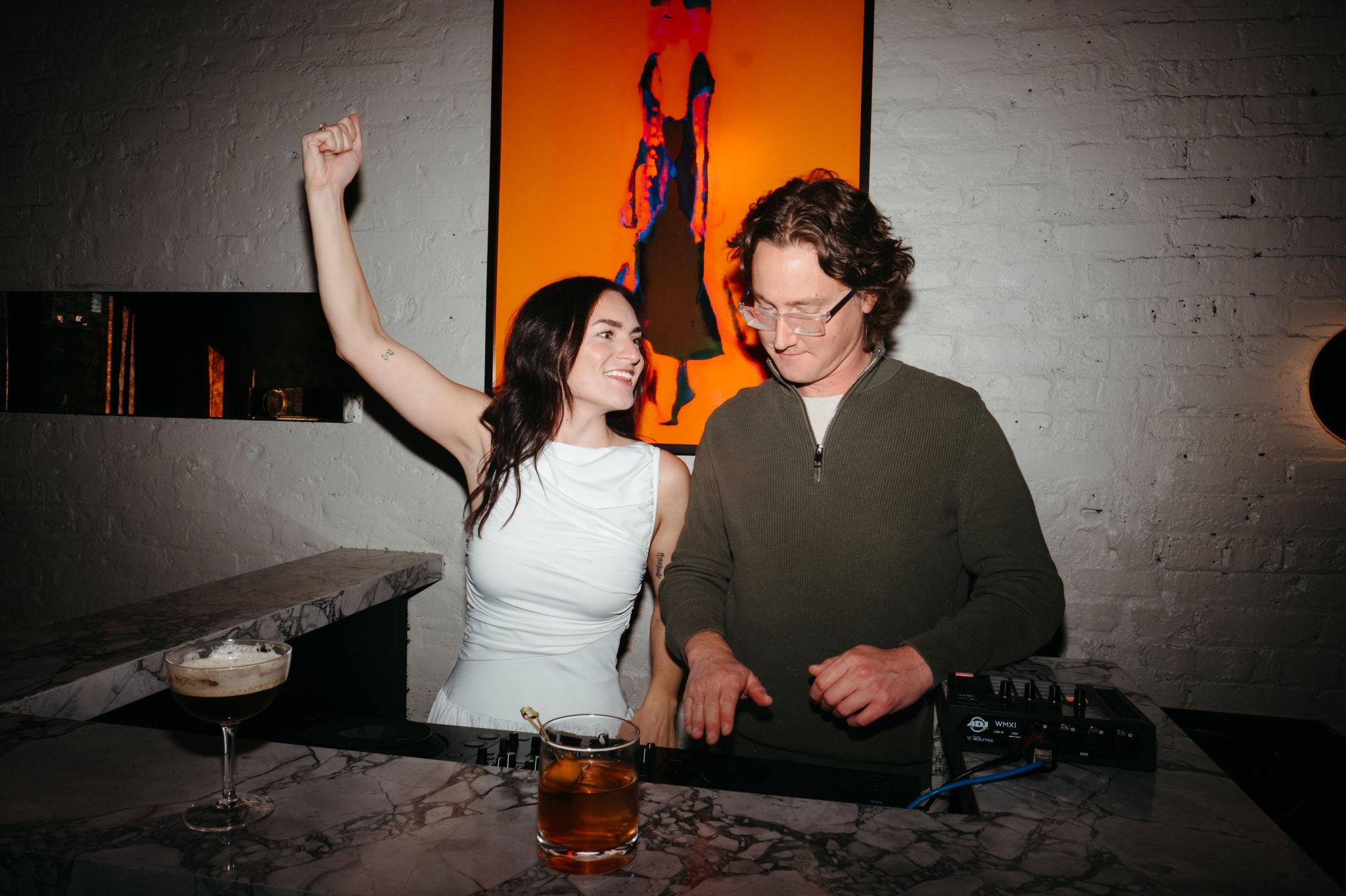 The Wedding Website of Anna Volkman and Chris Nottoli