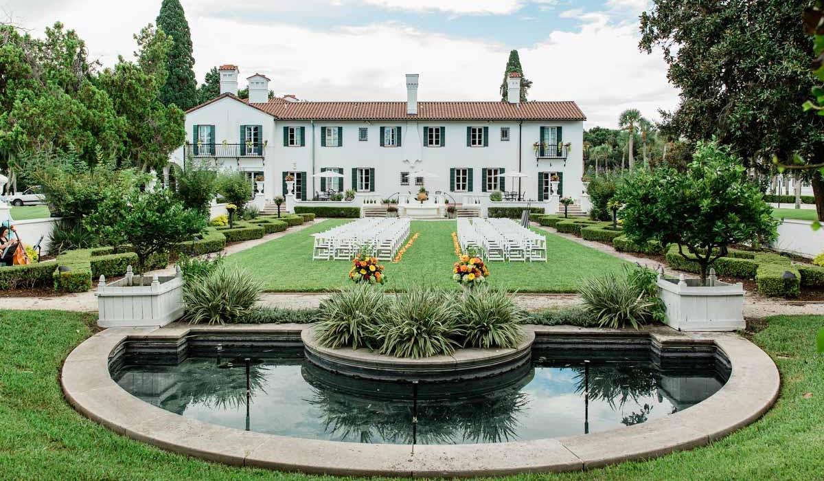 The Wedding Website of Jordan Treece and Travers Woodward