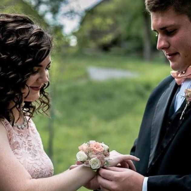Prom pictures!