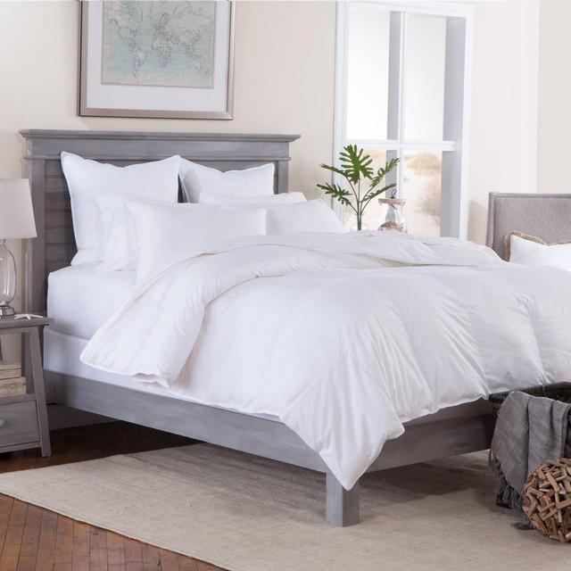Queen 2pk Ultimate Down Alternative Bed Pillow - Tommy Bahama