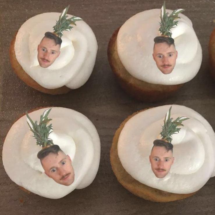 Lindsay enters her graphic design phase. (2017)