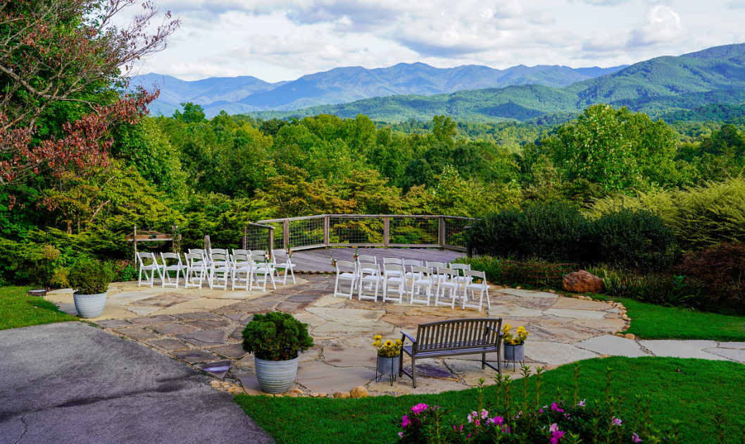 The Wedding Website of Casey Babcock and Hunter Brindley
