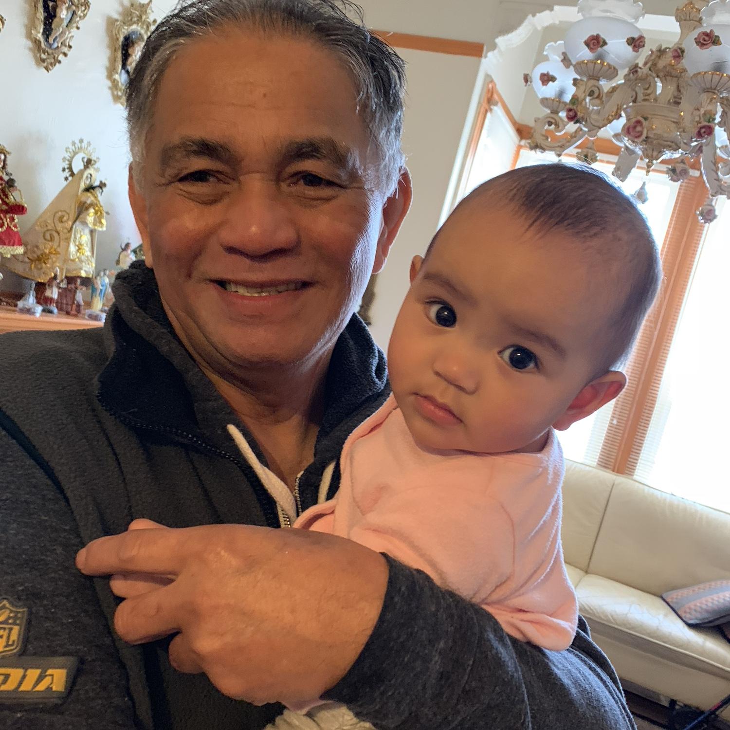 Grandpa and Hana 🥰